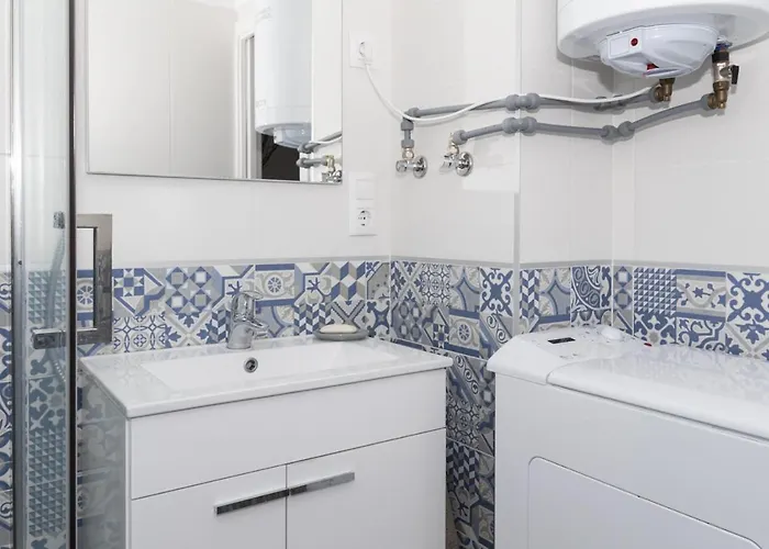 Europa A- 12º-23 Appartement *