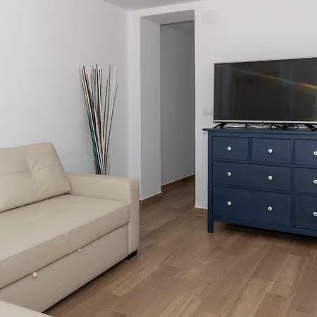 Europa A- 12º-23 Appartement *